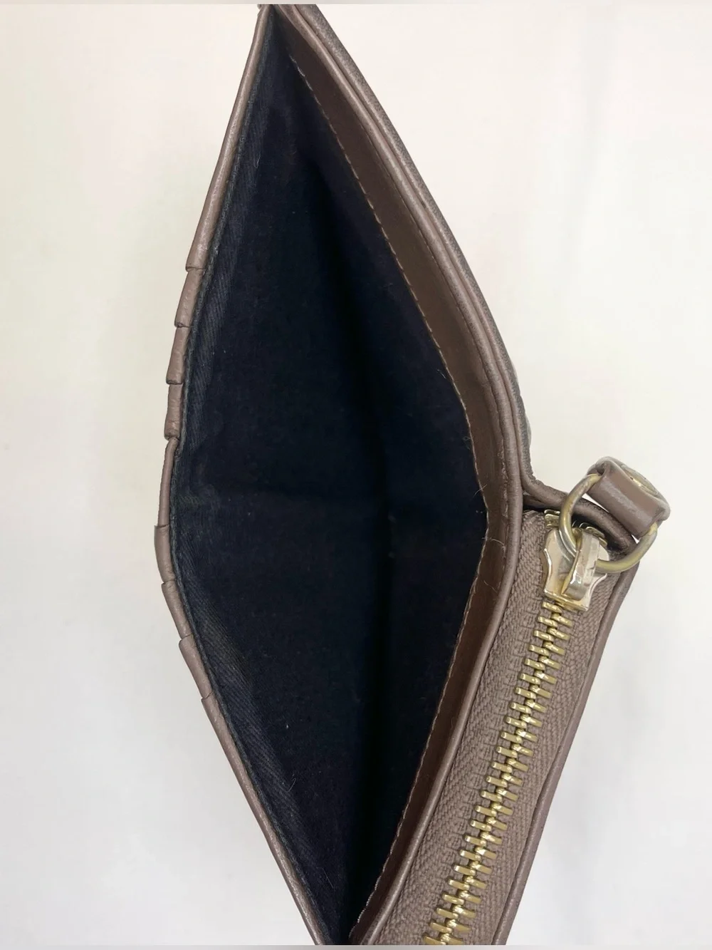 See By Chloe Vintage Leather Embroidered Logo Zip Around Wallet Brown